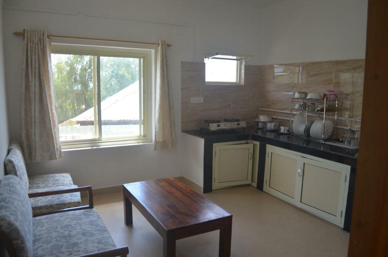 Zhim Zhim Guest House Bīr Buitenkant foto